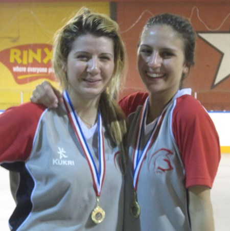 ball hockey girls 004